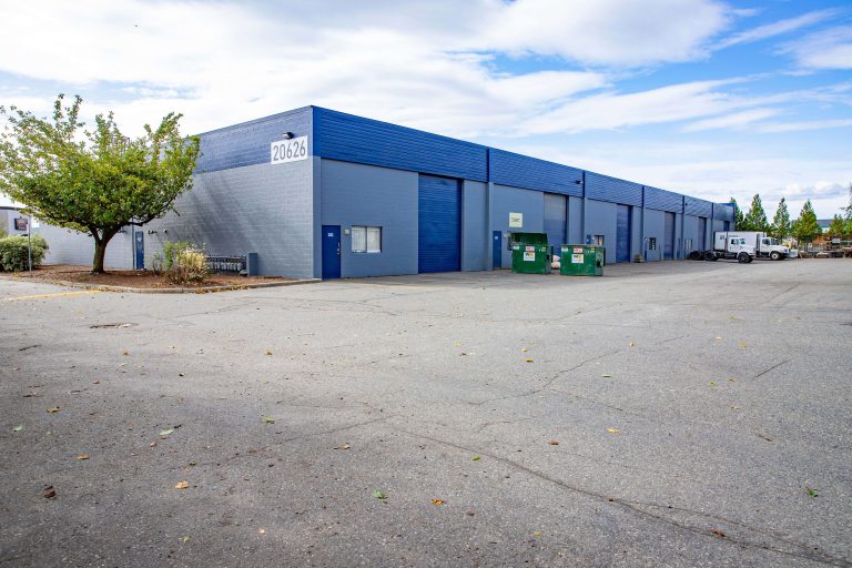 shoe warehouse langley bypass
